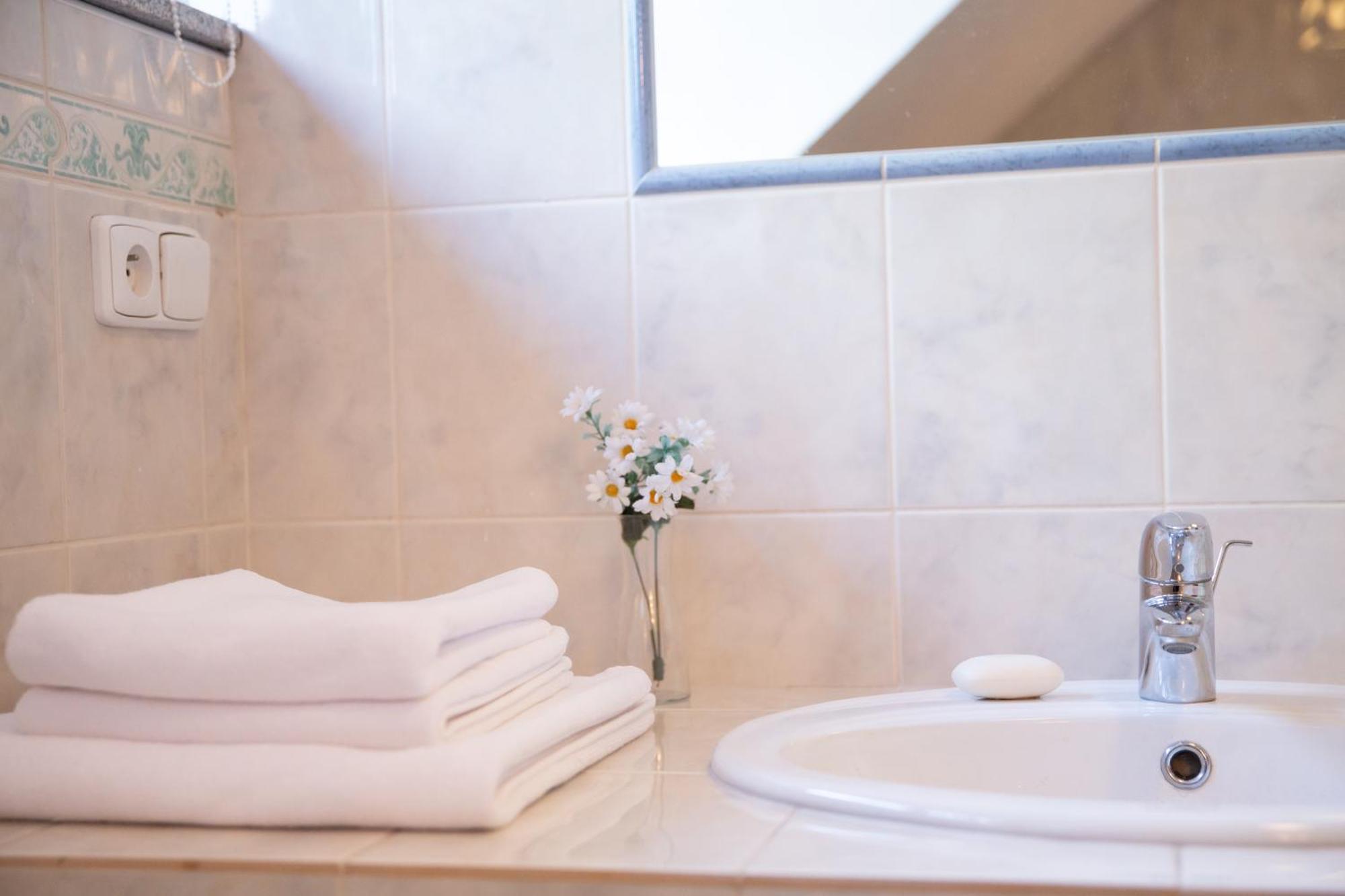 Rezidence Plesivec - Rodinny Apartman S 3 Loznicemi เชสกี้ครุมลอฟ ภายนอก รูปภาพ